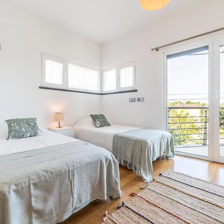 Villa Amar O Sol Charneca (Setubal)